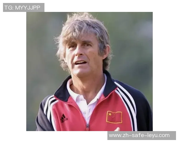 庆祝世界足球先生荣耀时刻与朋友们分享激情与梦想